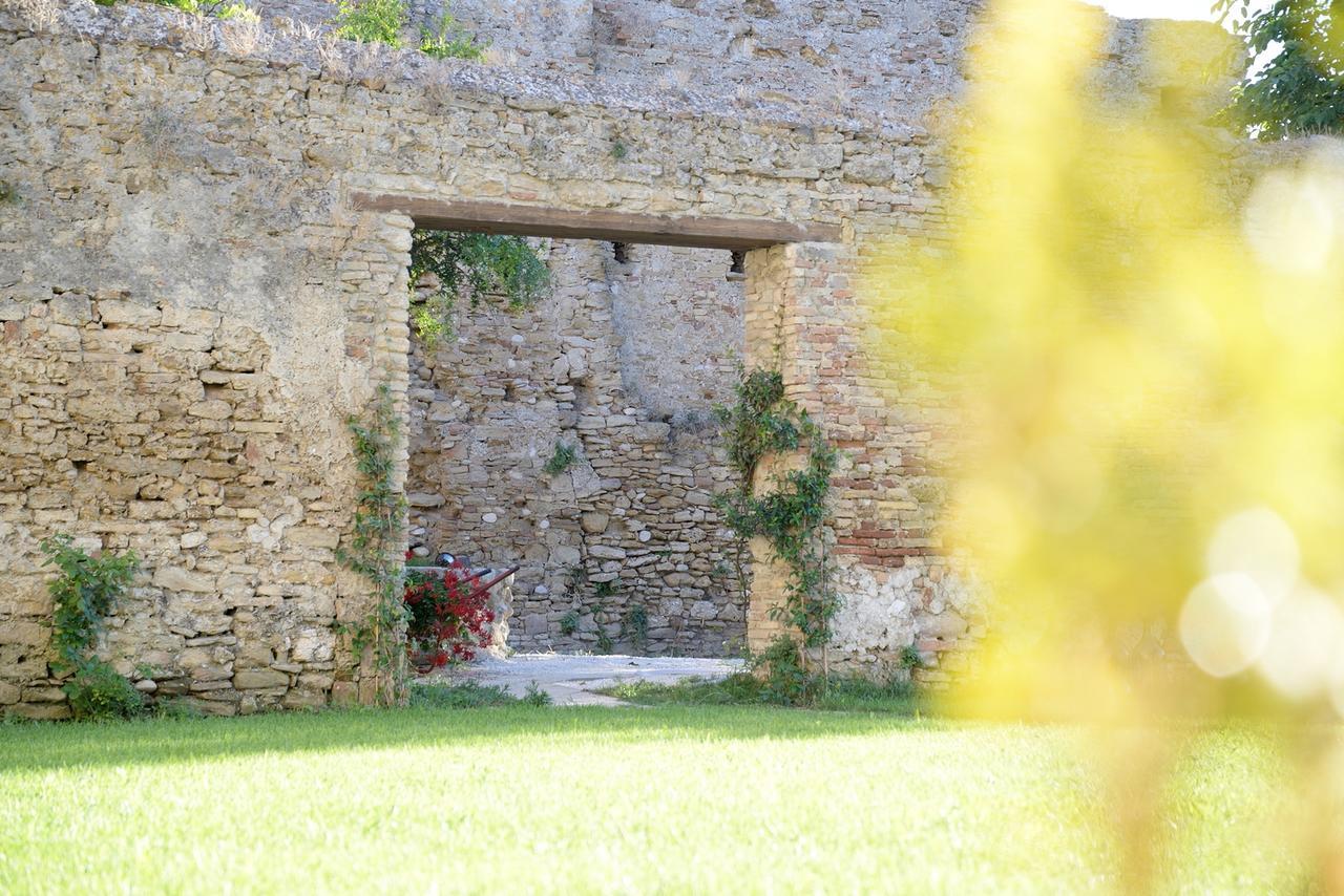 Torre della Loggia - Dimora Storica - Ortona Bed and Breakfast Esterno foto